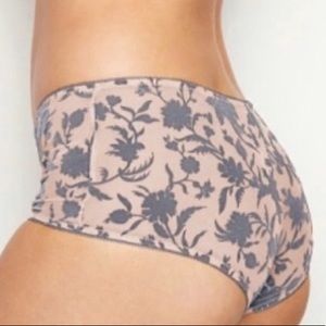 Victoria’s Secret Shortie Panty NWT